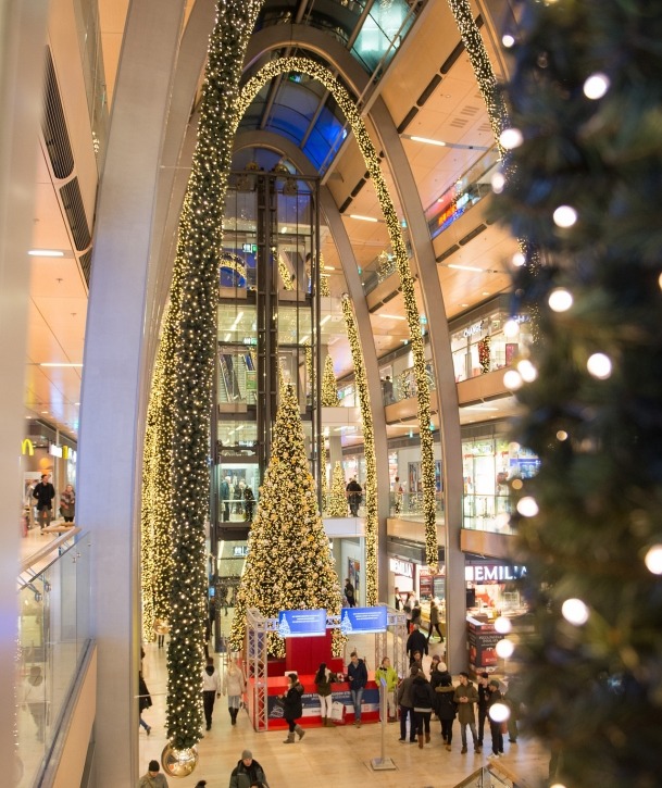 Europa Passage, Innenstadt, Weihnachten, Nuena Perlen & Schmuck