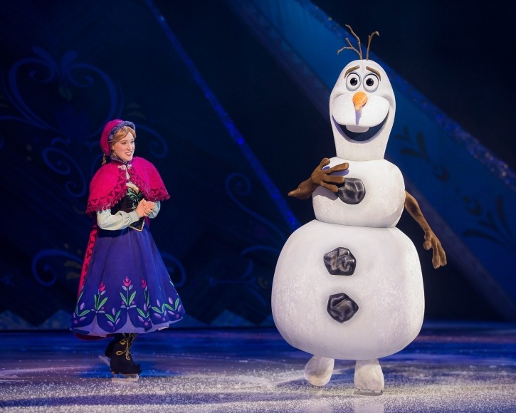 Disney Approved; Donald Duck; Fabs; Goofy; Mickey Mouse; Minnie Mouse; PR Setup; Rockstars, Katharina Witt, Eiskönigin, Arielle die Meerjungfrau, Belle, Anna und Elsa, Hamburg,