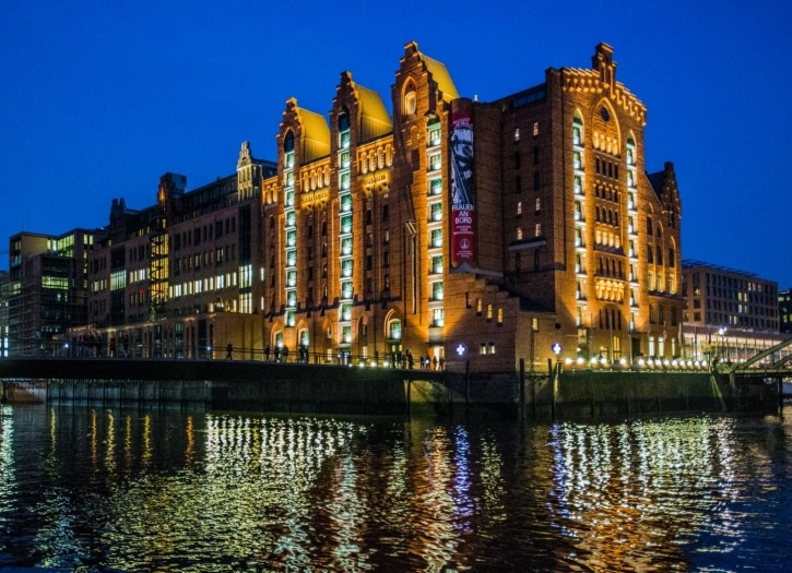 Internationales Maritimes Museeum im Kaispeicher B, an der Schnittstelle Hafencity, Speicherstadt