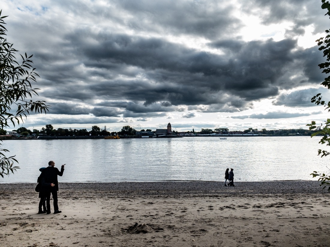 Sehnsuchtsort Elbstrand – in Hamburg ein Muss zum spazieren gehen