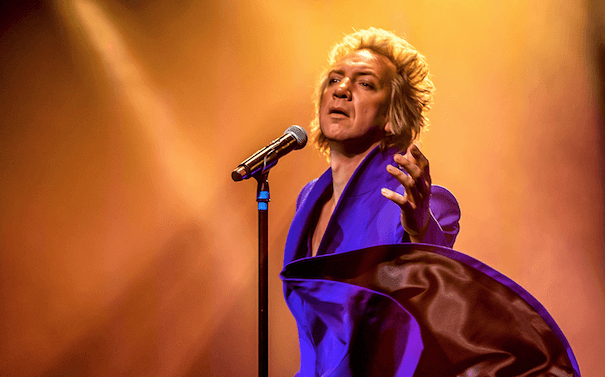10 Dinge; Bowie Imitator Sven Ratzke