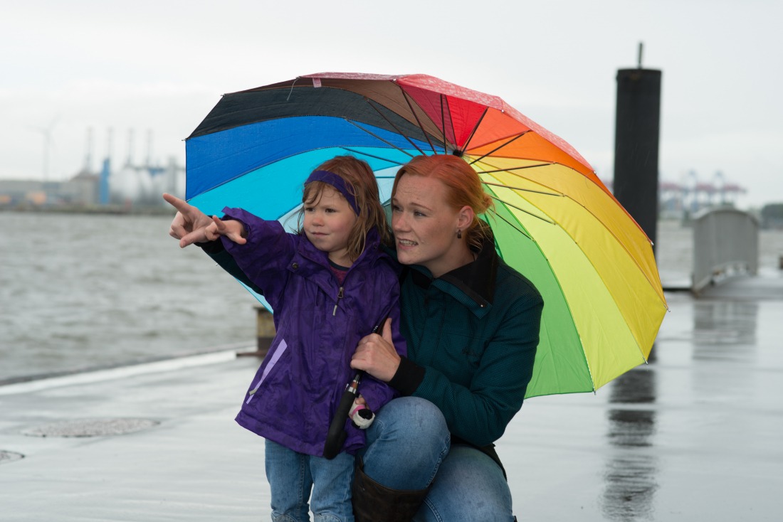Kinder: am Hafen