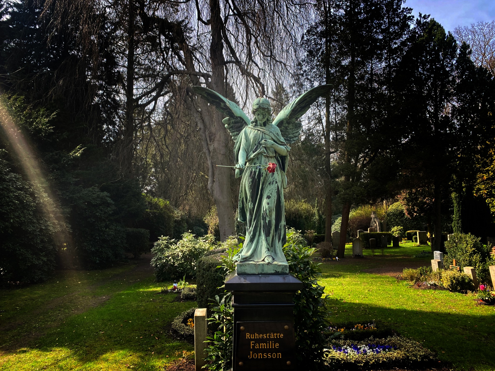 Parkfriedhof Ohlsdorf: ein ganz besonderer Ort - Hamburg Guide